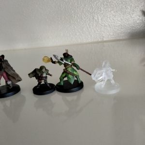 Dungeons and dragons mini figures
